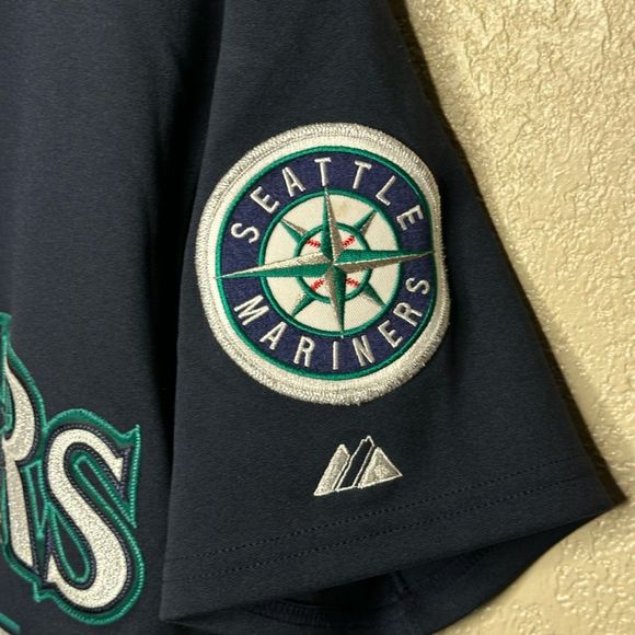 Seattle Mariners Ichiro Suzuki Authentic Majestic Jersey Size 40 Made in USA - Picture 6 of 7